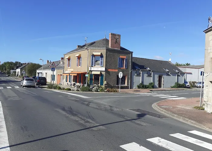 Cafe De La Croix Morzel Vendégház *